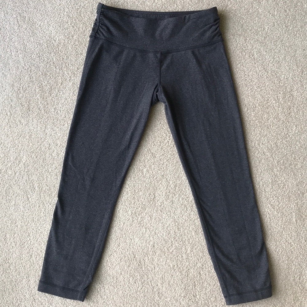 Lululemon cropped leggings